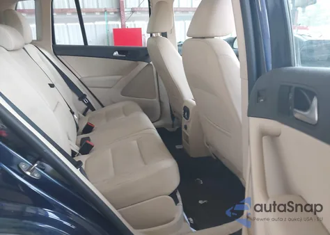 2016 Volkswagen Tiguan S z USA, uszkodzony, nr VIN WVGBV7AX9GW597411